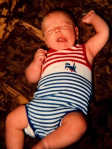 04July1985SamTiredOfFireworks