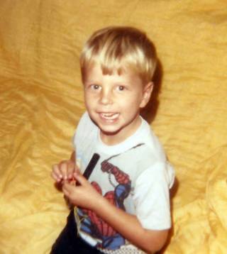 970254_10201608315032861_1031978101_n